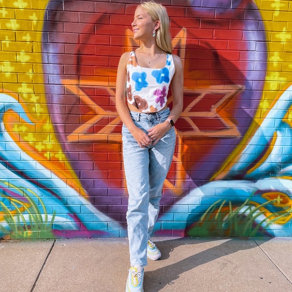 Get to know me! - Mak - Picture 1 of 5